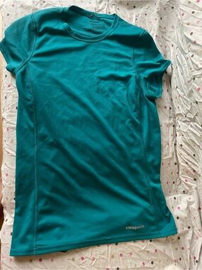 Patagonia Women's Teal Active Tee